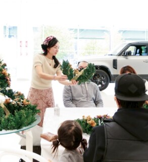 ランドローバークリスマスリース体験名古屋