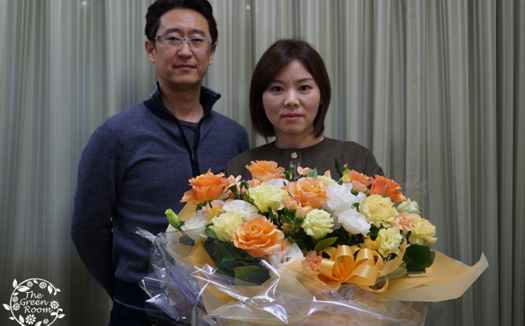 ホワイト正方|ずっと枯れないお花に|持ち込み時